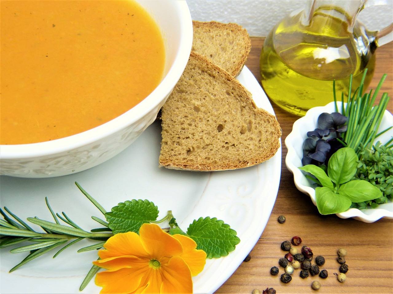 carrot-soup-2192152_1280